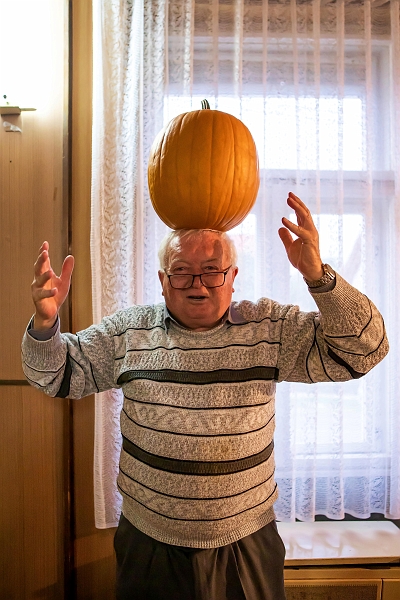 A (70).jpg